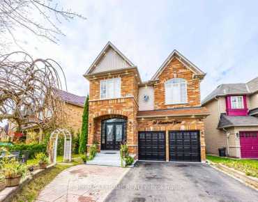 39 Graybark Cres Highland Creek, Toronto 3 beds 3 baths 1 garage $999K