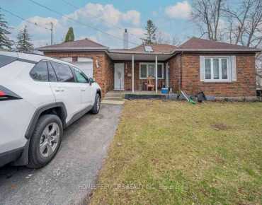 
2 Lauralynn Cres Agincourt South-Malvern West, Toronto 4 beds 2 baths 4 garage $1.28M