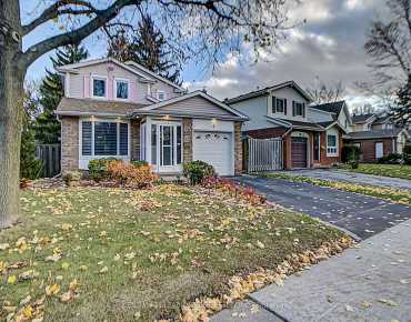 57 Ellington Dr Wexford-Maryvale, Toronto 3 beds 2 baths 1 garage $949K