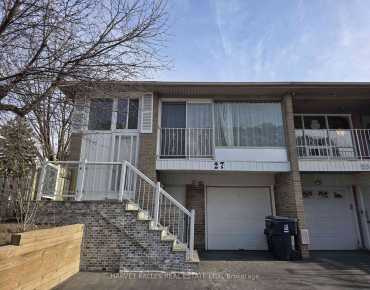 
St Clair Ave Clairlea-Birchmount, Toronto 4 beds 4 baths 1 garage $1.4M