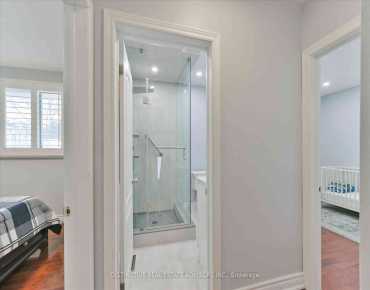 
Neelands Cres Morningside, Toronto 4 beds 4 baths 2 garage $1.45M