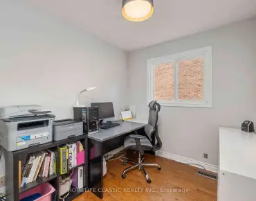 
Maitland  Rosebank, Pickering 4 beds 4 baths 2 garage $1.49M