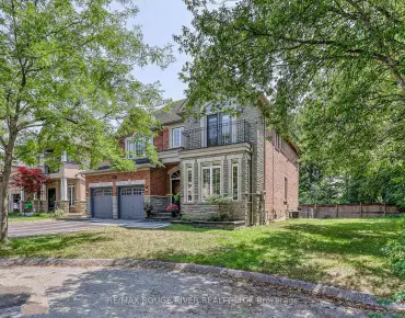 
398 Frontier Crt Rosebank, Pickering 4 beds 4 baths 2 garage $1.65M