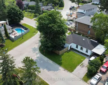 
Leaside  West Shore, Pickering 3 beds 2 baths 1 garage $629.9K