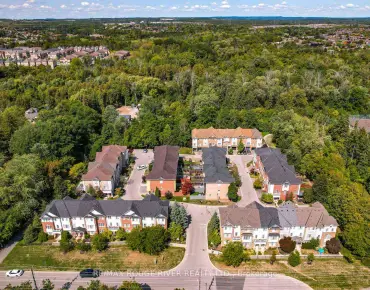 
Pickering  Village East, Pickering 3 beds 3 baths 1 garage $799.8K