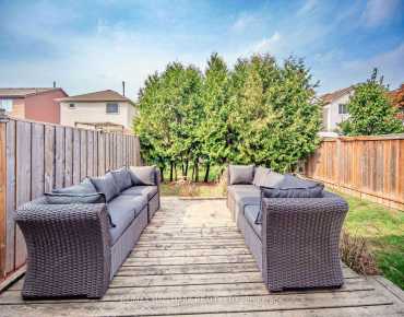 
1399 Anton Sq Liverpool, Pickering 3 beds 3 baths 1 garage $649.8K