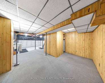 
1644 Holly Hedge Dr Brock Ridge, Pickering 3 beds 4 baths 2 garage $849K