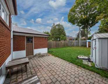 10 CALAMINT Ln L'Amoreaux, Toronto 3 beds 3 baths 1 garage $1.15M