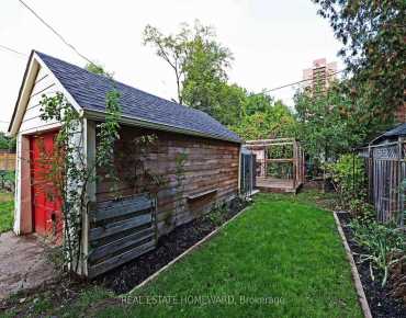 
86 Floyd Ave Broadview North, Toronto 3 beds 2 baths 1 garage $1.2M
