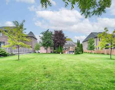 1438 Rosebank Rd Woodlands, Pickering 5 beds 5 baths 2 garage $2M