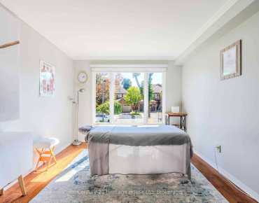 
896 Darwin Dr Dunbarton, Pickering 4 beds 4 baths 2 garage $1.2M