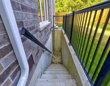 
1741 Fairport Rd Dunbarton, Pickering 4 beds 3 baths 2 garage $948.888K