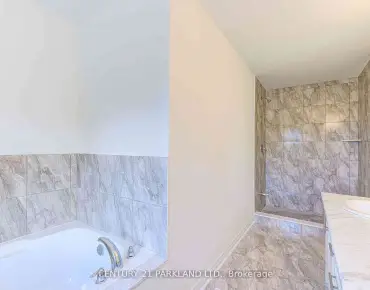 
1741 Fairport Rd Dunbarton, Pickering 4 beds 4 baths 2 garage $999K