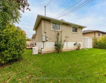 
Kingfisher  Bay Ridges, Pickering 4 beds 2 baths  garage $730K