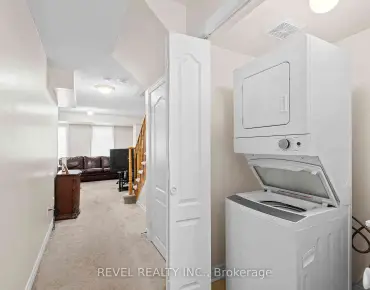 
Shepway  Duffin Heights, Pickering 3 beds 3 baths 1 garage $769.99K