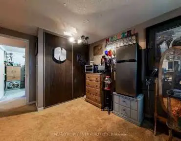 1914 Liverpool Rd Liverpool, Pickering 2 beds 2 baths garage $834.999K