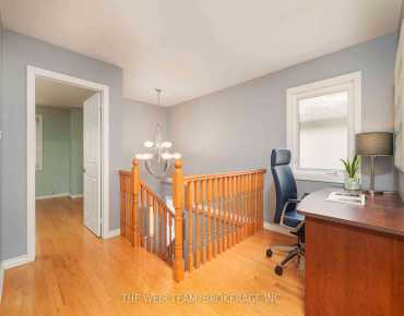 157 Ferris Rd O'Connor-Parkview, Toronto 3 beds 4 baths 1 garage $1.25M