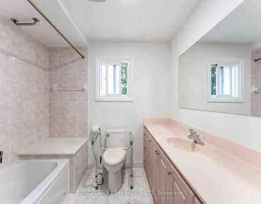 3 Copthorne Ave Milliken, Toronto 4 beds 4 baths 2 garage $1.19M
