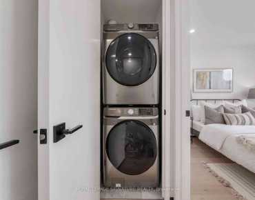 
39 Elmcrest Rd Eringate-Centennial-West Deane, Toronto 3 beds 3 baths 2 garage $2.149M