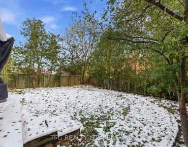 
521 Sundown Cres Woodlands, Pickering 4 beds 5 baths 2 garage $1.319M