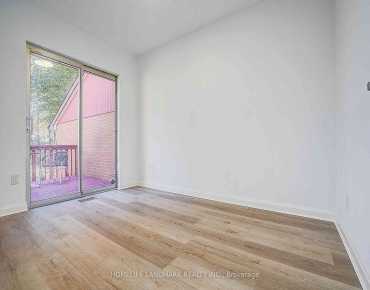 11 Doerr Rd Bendale, Toronto 3 beds 2 baths 2 garage $938K