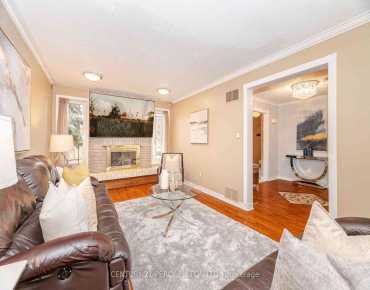 
896 Darwin Dr Dunbarton, Pickering 4 beds 4 baths 2 garage $1.2M
