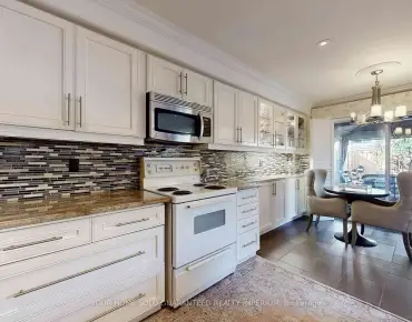 
Secord St Highbush, Pickering 3 beds 4 baths 2 garage $1.1M