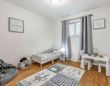 
Rosebank  Rosebank, Pickering 3 beds 3 baths 2 garage $1.1M