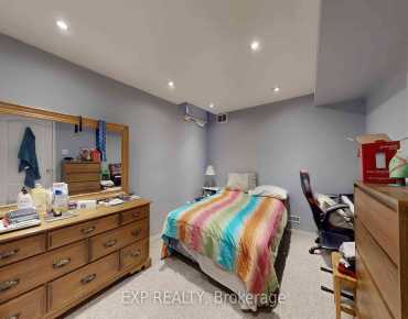 
2015 Lynn Heights Dr Liverpool, Pickering 4 beds 4 baths 2 garage $1.16M