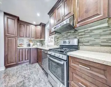6 Barlow Rd Woburn, Toronto 3 beds 2 baths  garage $889K
