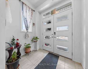 1419 Mockingbird Sq Rural Pickering, Pickering 4 beds 3 baths 2 garage $1.35M