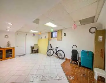 25 Falstaff Ave Maple Leaf, Toronto 3 beds 3 baths 1 garage $719.9K