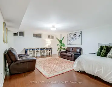 59 Halsey Ave O'Connor-Parkview, Toronto 3 beds 3 baths 1 garage $799K
