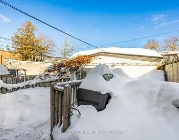 707 Greenwood Ave Danforth, Toronto 3 beds 2 baths 1 garage $1.08M
