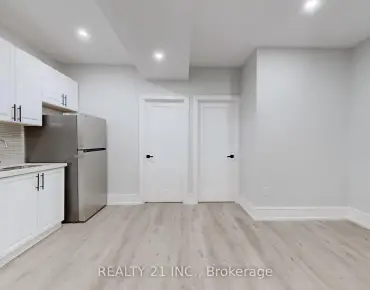 70 Maffey Cres Westbrook, Richmond Hill 3 beds 4 baths 1 garage $1.099M