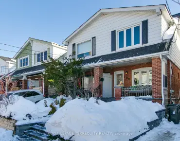 
28 Moorehouse Dr Milliken, Toronto 3 beds 3 baths 1 garage $899K