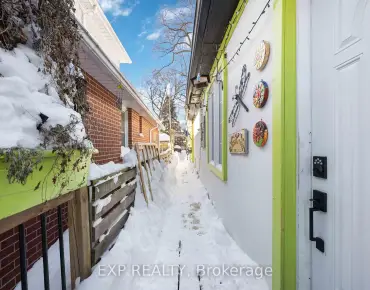 131 Alcorn Ave Yonge-St. Clair, Toronto 3 beds 3 baths  garage $2.268M