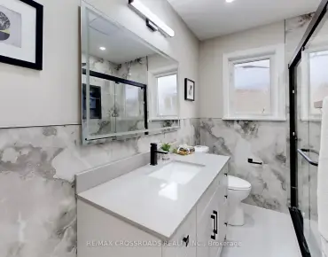 
126 Portsdown Rd Dorset Park, Toronto 3 beds 4 baths 2 garage $889.9K
