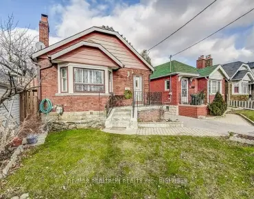 47 Harcourt Ave North Riverdale, Toronto 3 beds 3 baths 2 garage $1.899M