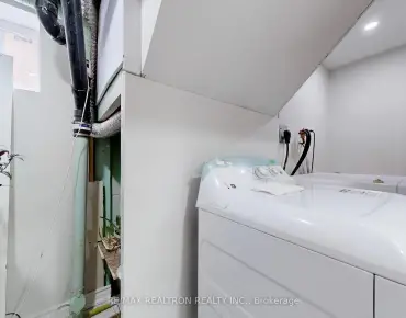 
27 DEMPSEY Cres <a href='https://luckyalan.com/community.php?community=Toronto:St. Andrew-Windfields'>St. Andrew-Windfields, Toronto</a>  beds  baths  garage $3.85M