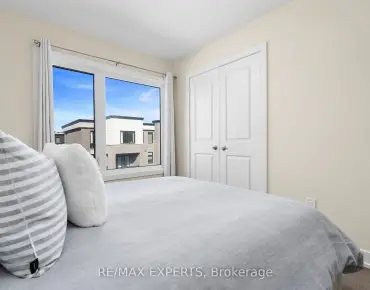 893 Douglas Ave Bay Ridges, Pickering 3 beds 2 baths 1 garage $1000K