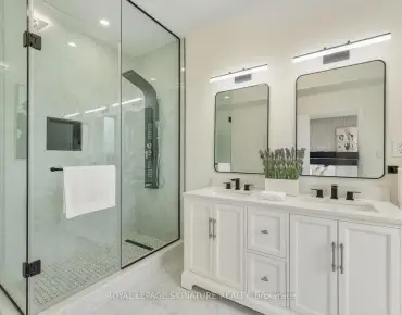 17 Trenton Ave Woodbine-Lumsden, Toronto 4 beds 5 baths 1 garage $1.7M