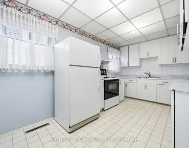 1002 Victoria Park Ave O'Connor-Parkview, Toronto 3 beds 3 baths 1 garage $749.999K