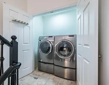 
6 Waltonice Rd Cliffcrest, Toronto 3 beds 2 baths  garage $749.9K