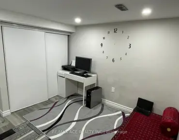 
144 Highbourne Rd <a href='https://luckyalan.com/community.php?community=Toronto:Yonge-Eglinton'>Yonge-Eglinton, Toronto</a> 10 beds 6 baths  garage $3.599M