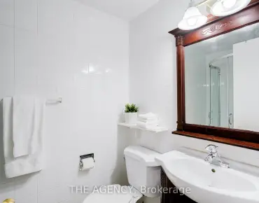 
196 Taysham Cres Thistletown-Beaumonde Heights, Toronto 3 beds 3 baths 1 garage $870K