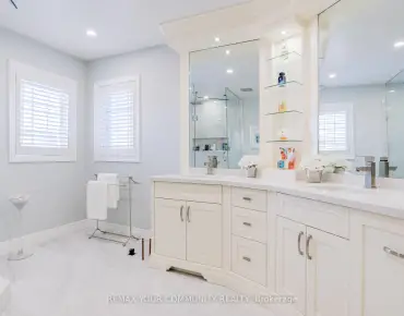 
68B Laurel Ave Kennedy Park, Toronto 3 beds 3 baths 1 garage $899.9K