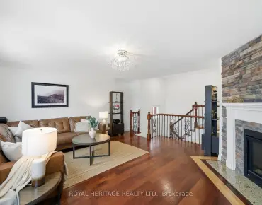 
Usman  Brock Ridge, Pickering 3 beds 4 baths 1 garage $950K