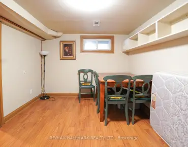 9 Edgedale Rd North St. James Town, Toronto 3 beds 4 baths  garage $1.58M