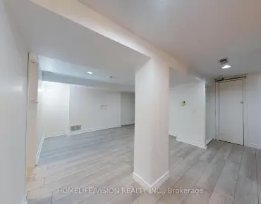 
37 Davies Cres East York, Toronto 2 beds 2 baths 1 garage $999K
